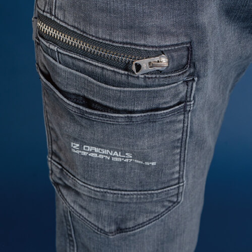 アイズ7312　3Dストレッチデニムカーゴパンツ